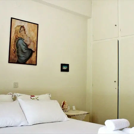 Vanas Holiday House ניקיאנה