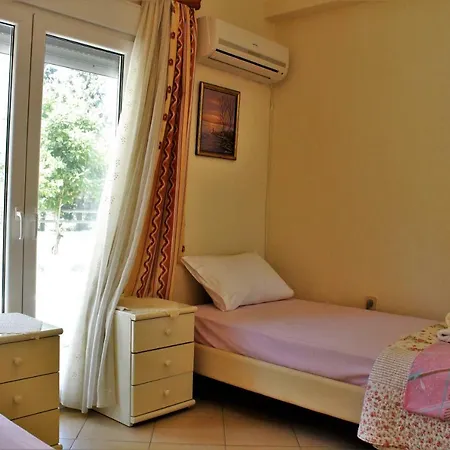 Vanas Holiday House בית נופש ניקיאנה