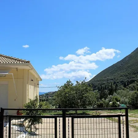 Vanas Holiday House בית נופש ניקיאנה