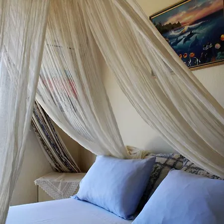 Vanas Holiday House * ניקיאנה